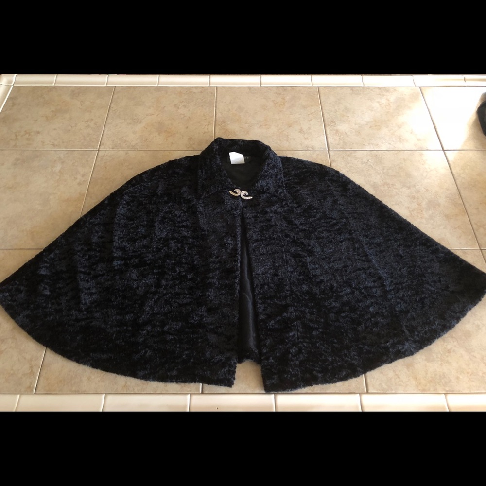 Black cape